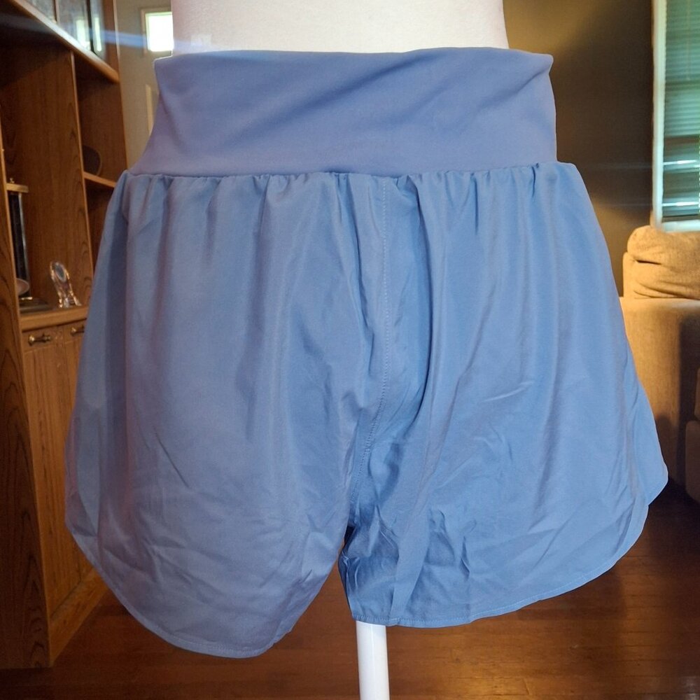 Fabletics Blue Sun Chaser Shorts 3'' Size Medium/Never Worn